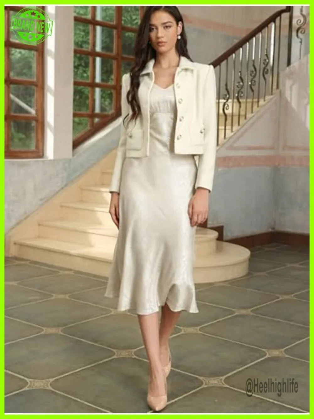 Cropped Tweed Blazer with Pockets, Turn Down Collar, Golden Button Down